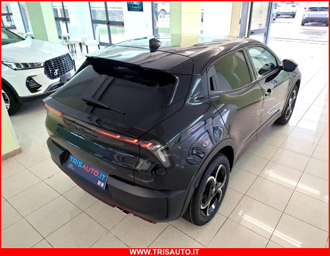 ALFA ROMEO Junior 1.2T Hybrid eDCT6 Speciale NEOPATENTATI IVATA