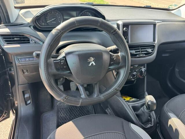 Peugeot 208 BlueHDi 75 5 porte Allure-OK NEOPATENTATI-GANCIO TRAINO