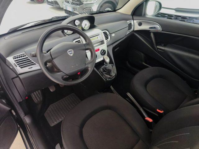 LANCIA Ypsilon 1.2 69 CV Diva