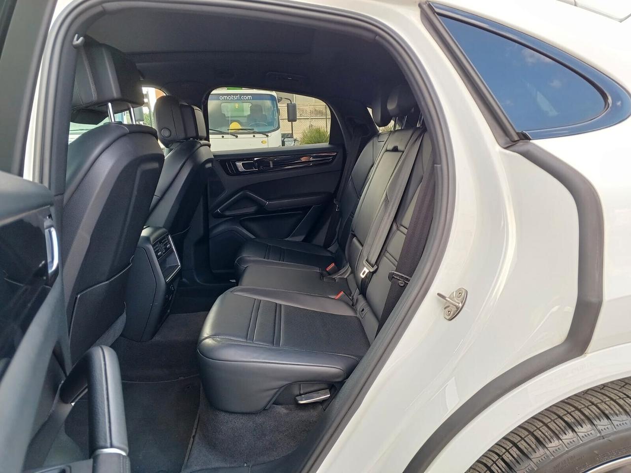 Porsche Cayenne 3.0 V6