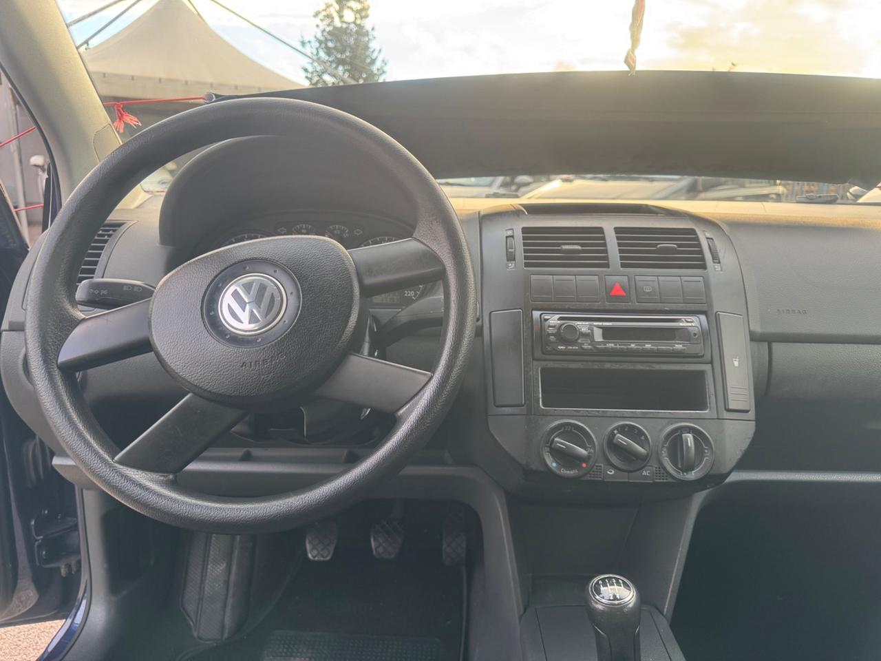 Volkswagen Polo 1.2 5p. Trendline