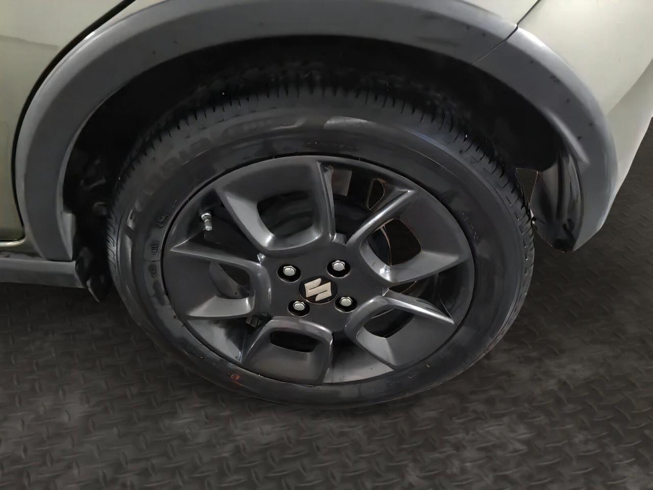 Suzuki Ignis 1.2 Hybrid Top
