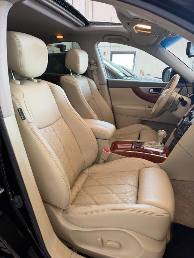 INFINITI QX70 3.0 diesel V6 AT GT Premium //TETTO//360/PELLE//21