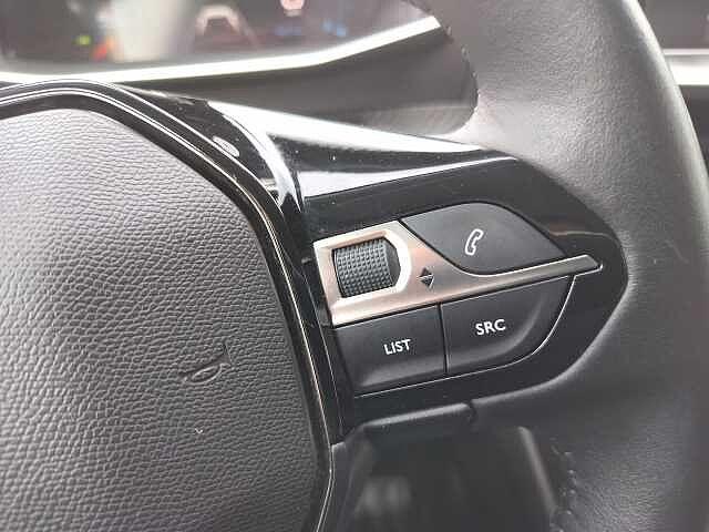 Peugeot 2008 BlueHDi 110 S&S Allure Pack