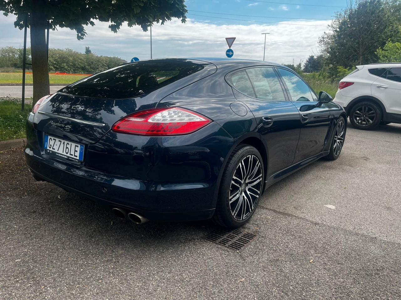 Porsche Panamera 4.8 4S