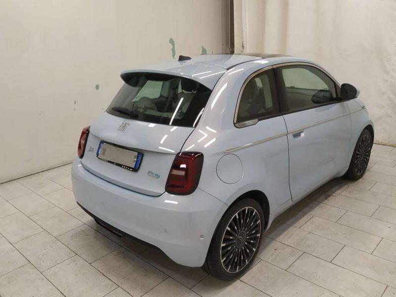 FIAT 500e 42 kWh La Prima