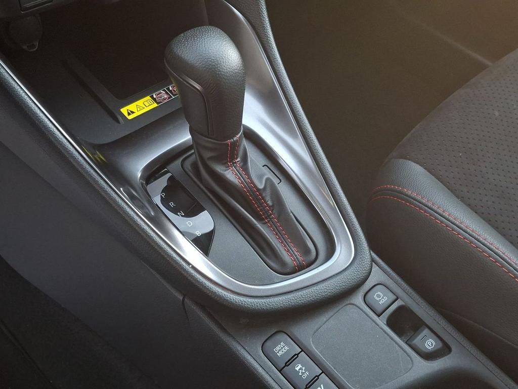 Toyota Yaris 1.5h 130 GR Sport