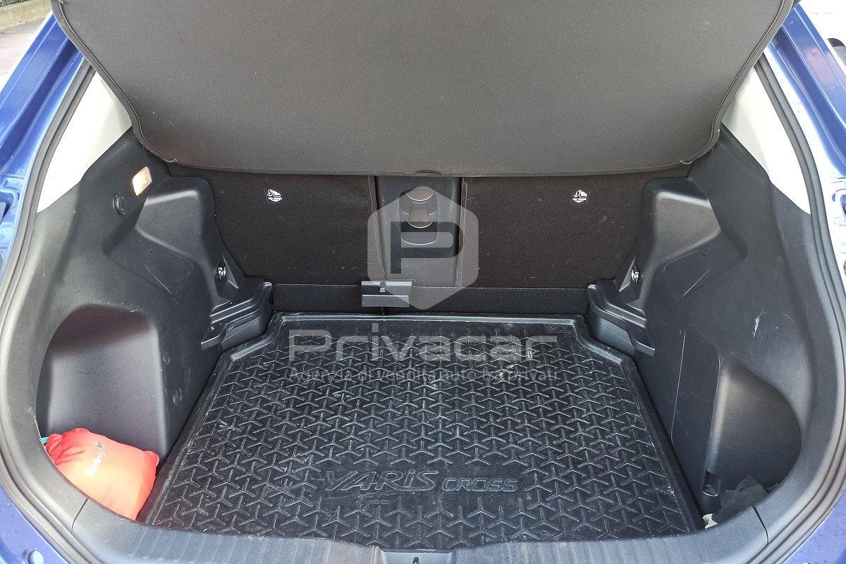 TOYOTA Yaris Cross 1.5 Hybrid 5p. E-CVT Lounge