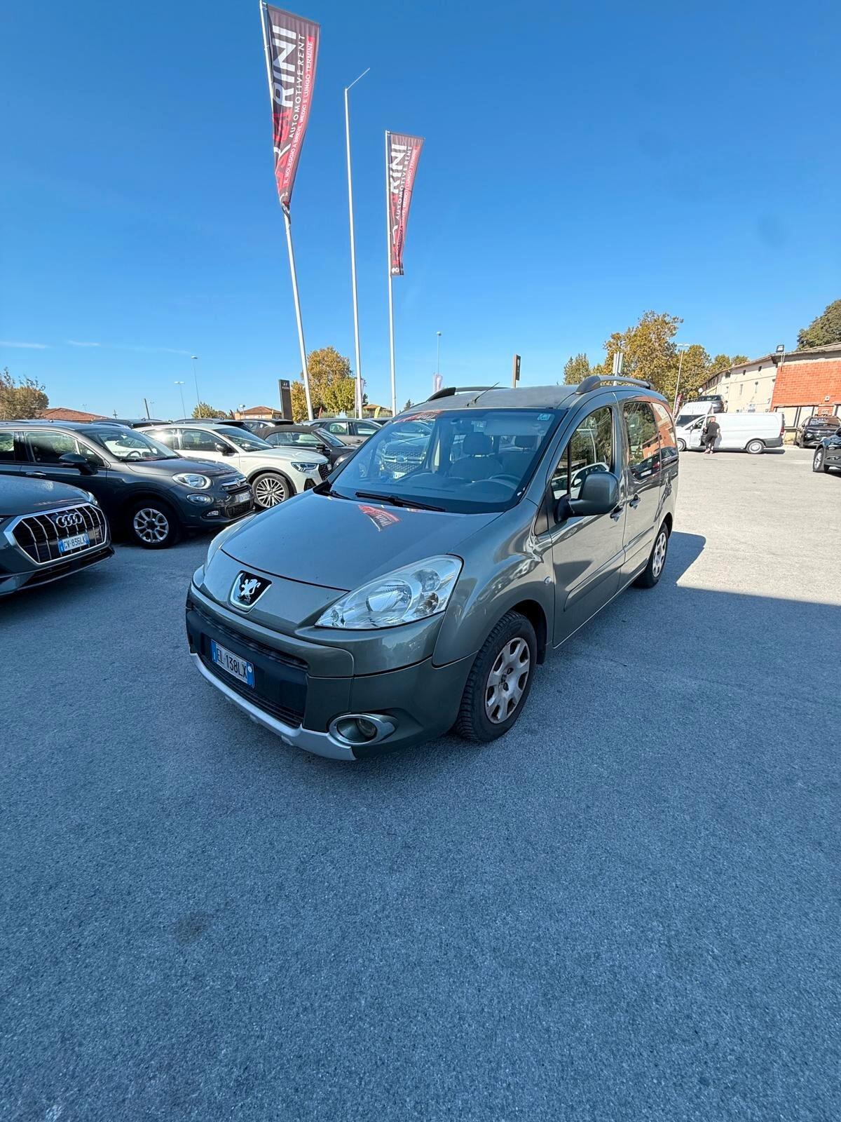 Peugeot Partner Tepee 1.6 HDi 92CV Outdoor -IN ARRIVO