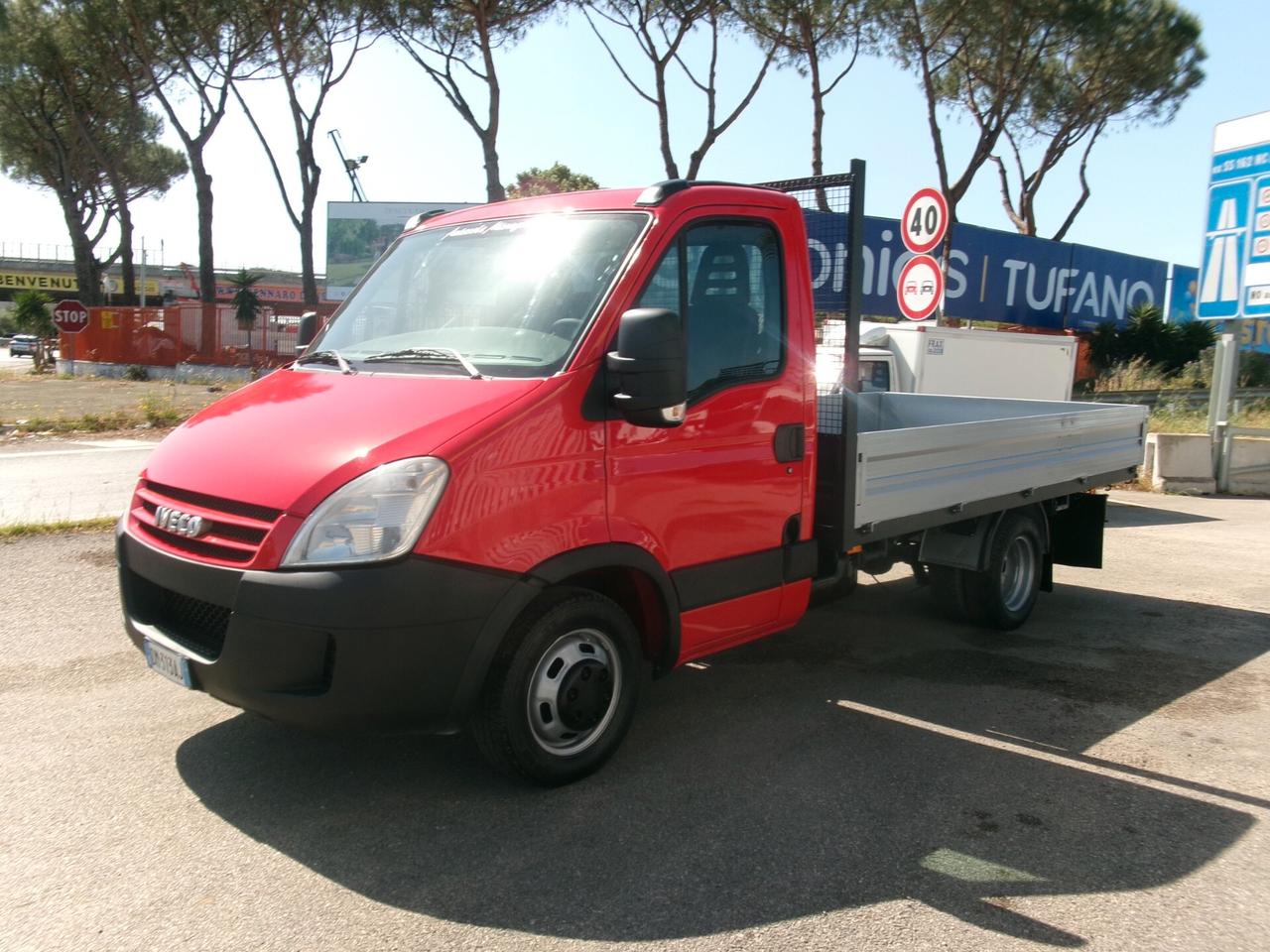 Iveco Daily 35C15 3000 150CV E4 CASSONE FISSO DA 3.80 METRI