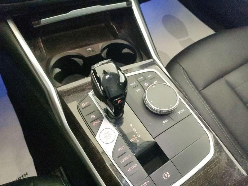 BMW Serie 3 320d Luxury auto