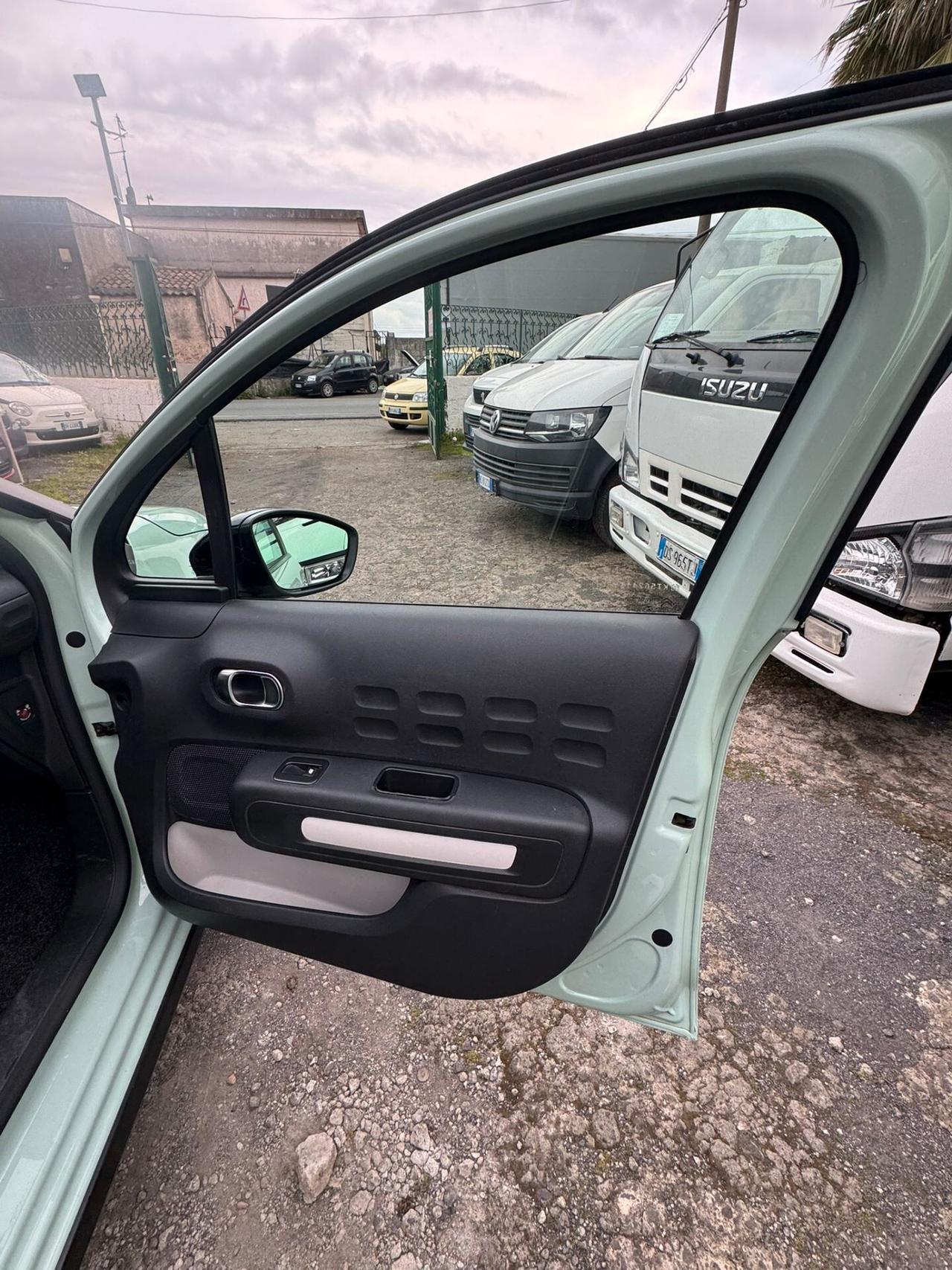 Citroen C3 PureTech 82 S&S Uptown