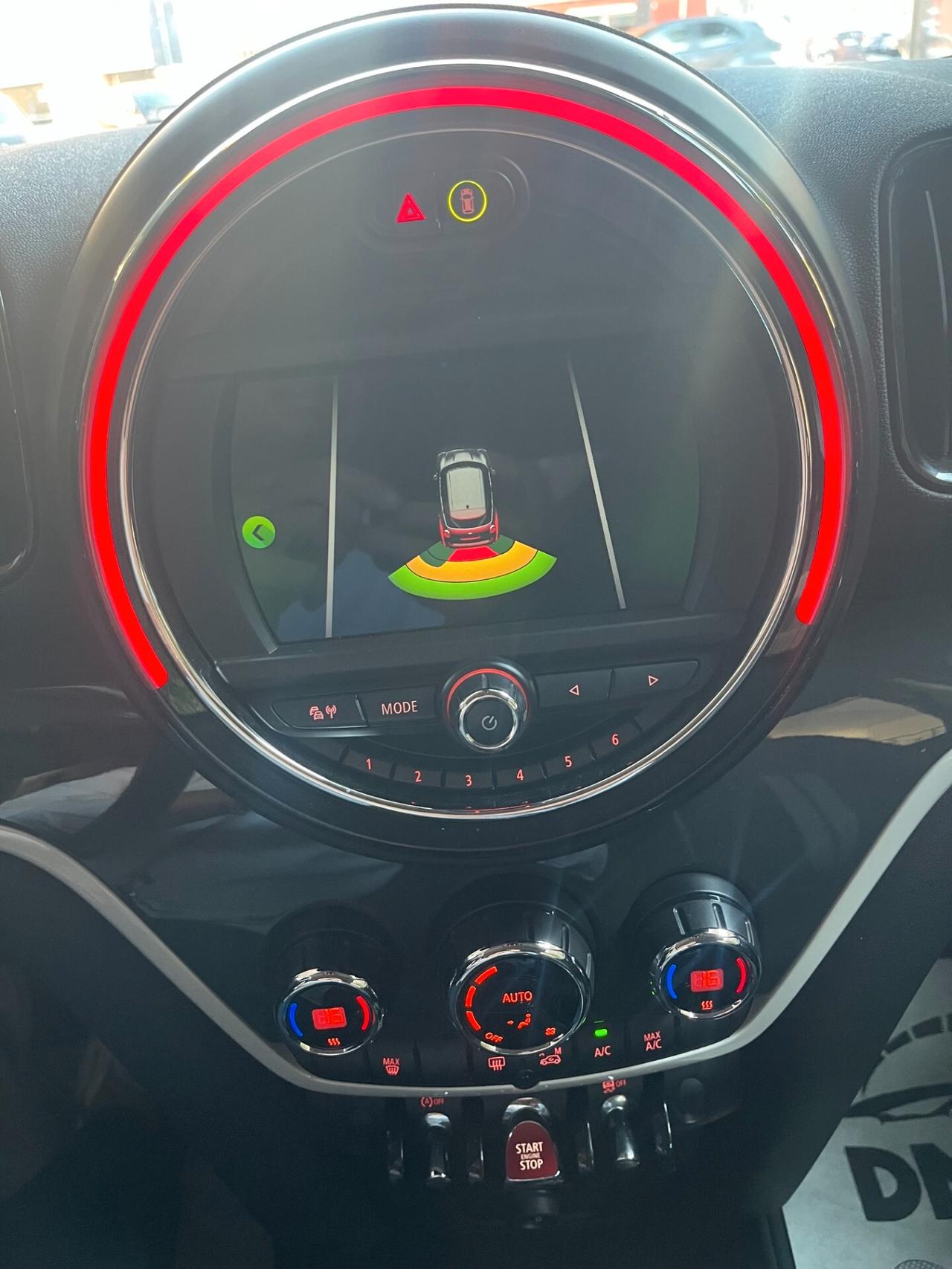 MINI COOPER SD COUNTRYMAN 2.0 BUSINESS AUTOMATICA NAVI CERCHI 19 XENO