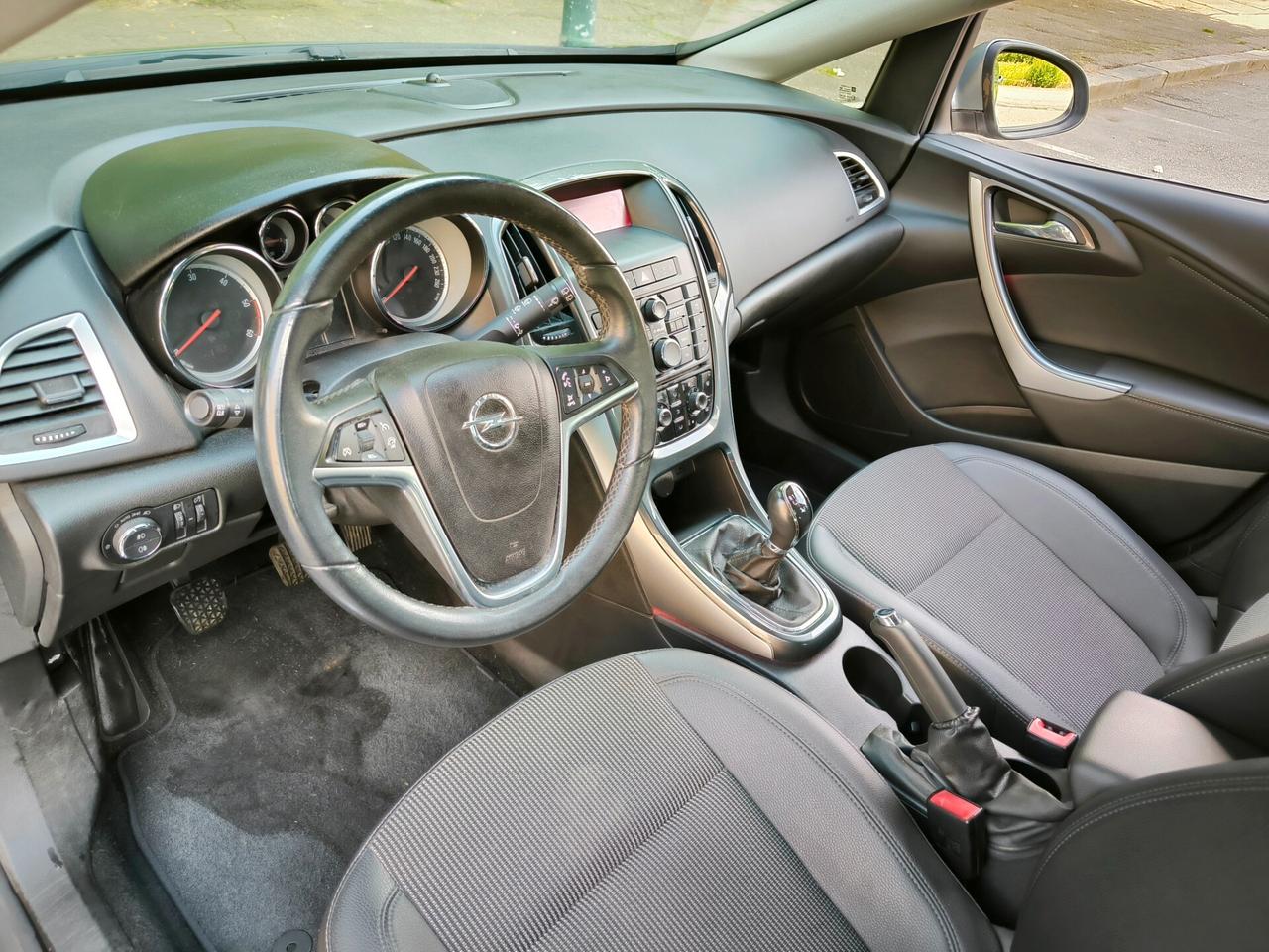 Opel Astra 1.7 CDTI 130CV 5 porte Cosmo