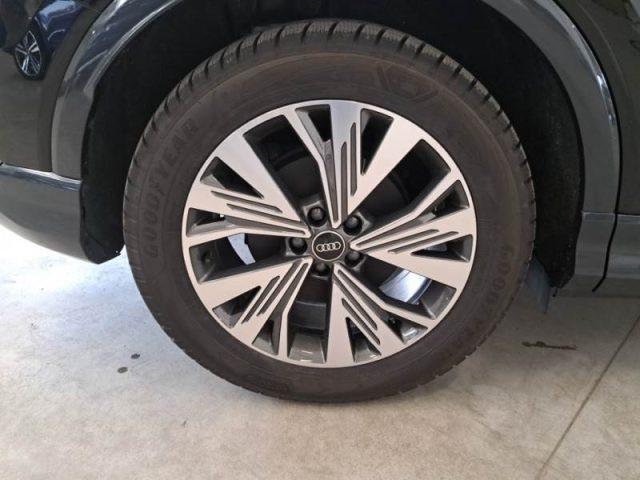 AUDI Q4 e-tron Q4 40 e-tron Business Advanced