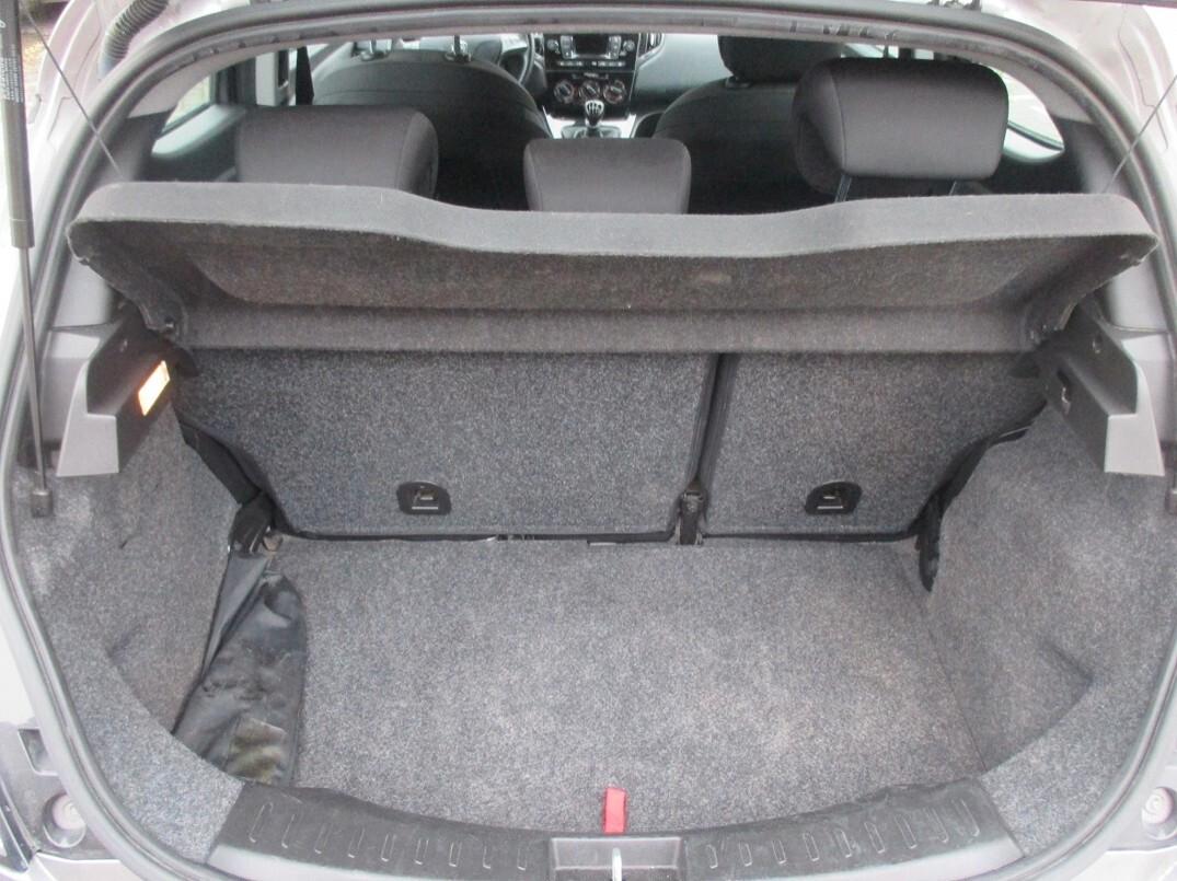 Lancia Ypsilon 1.0 FireFly Hybrid Ecochic Per Neopatentati