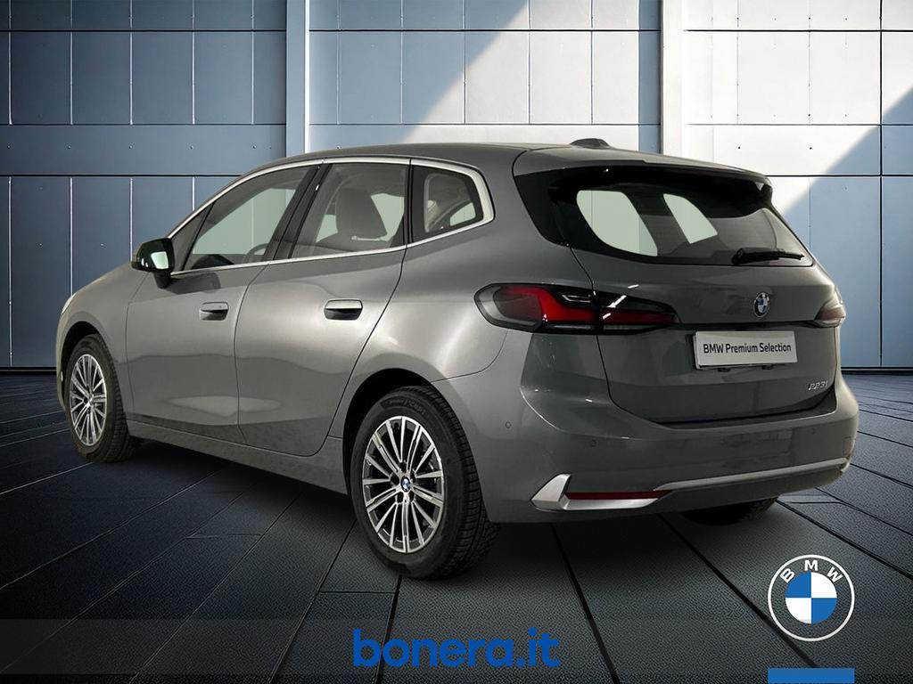 BMW Serie 2 Active Tourer 223 i Mild Hybrid 48V Luxury DCT