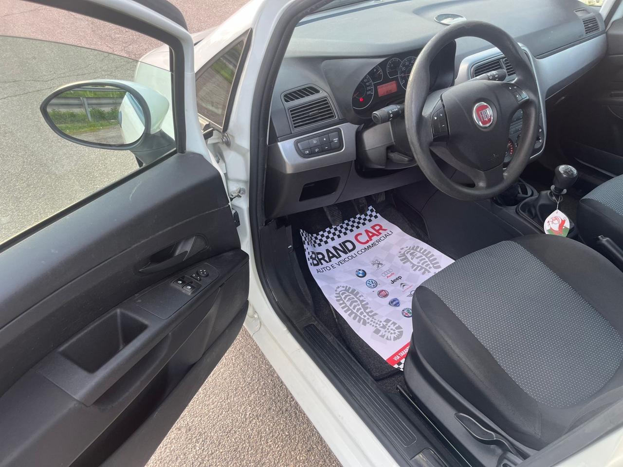 Fiat Grande Punto 1.4 5 porte EasyPower Unipro 2013