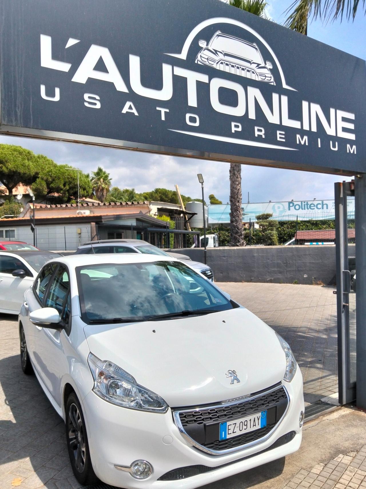 Peugeot 208 1.4 HDi 68 CV 5 porte Allure