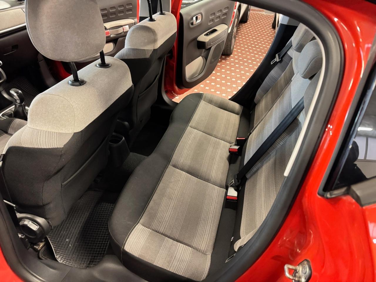 Citroen C3 PureTech 82 Shine - NEOPATENTATI
