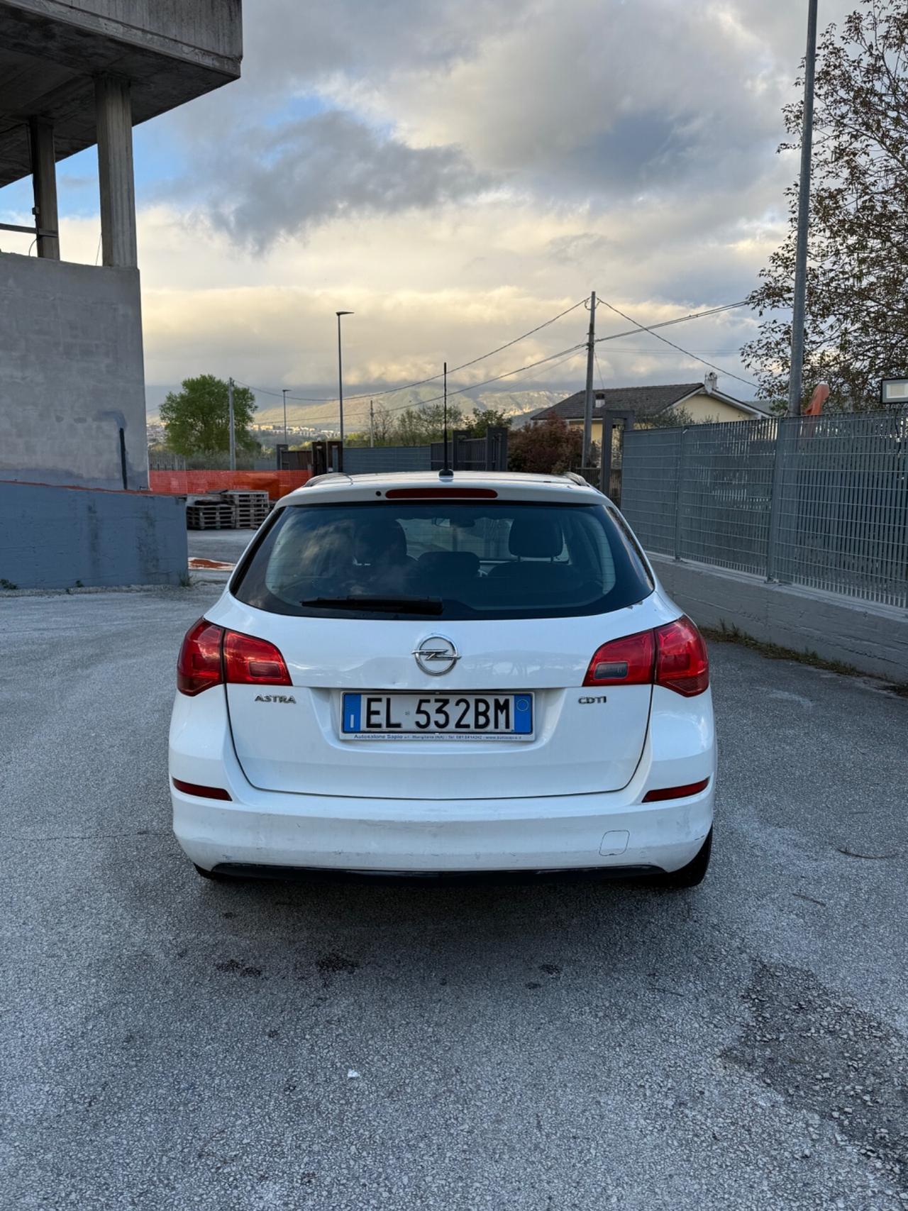 Opel Astra 1.7 CDTI 110CV 5 porte Cosmo