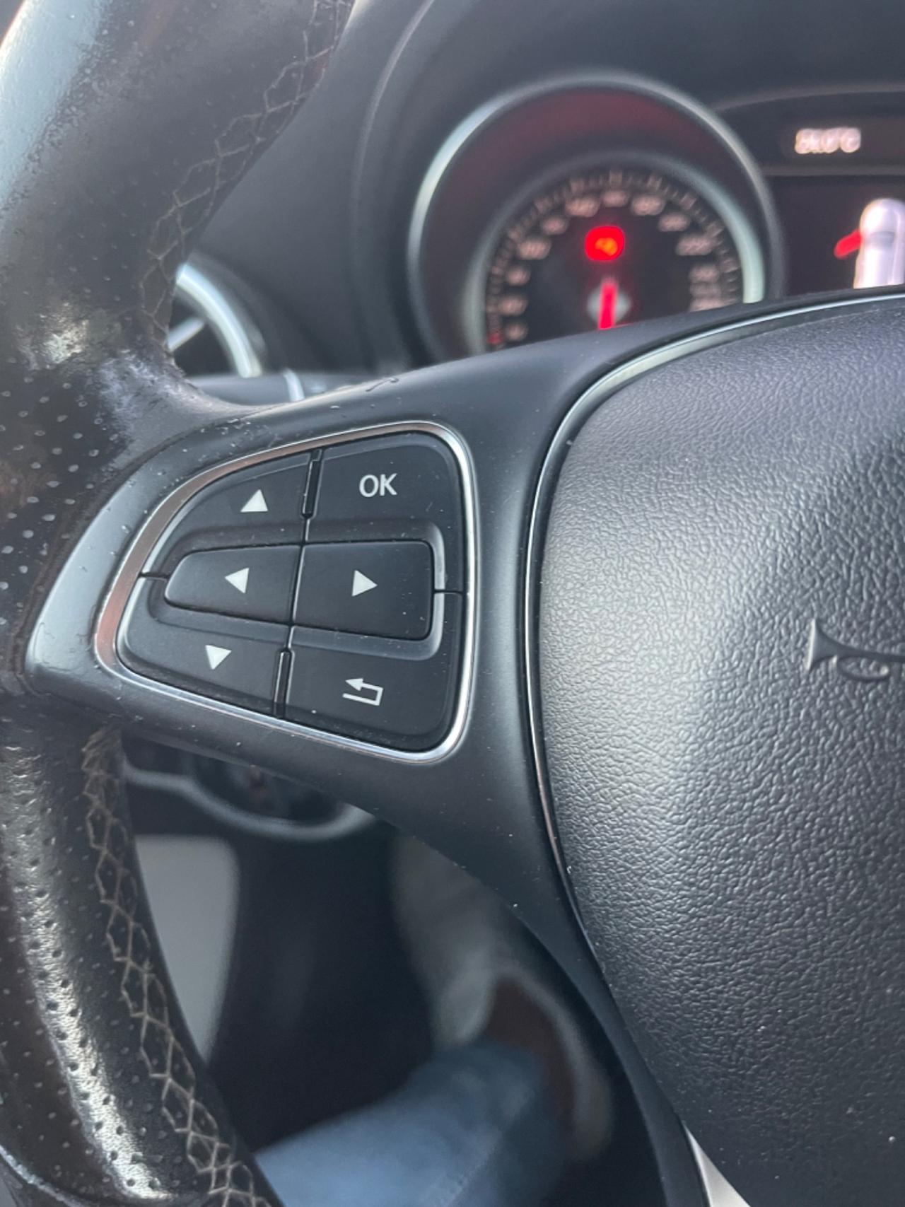 Mercedes-benz A 200 d Premium