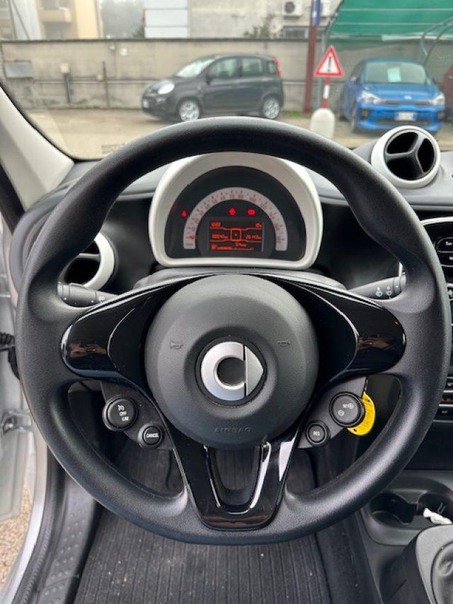 SMART ForFour 70 1.0 Passion