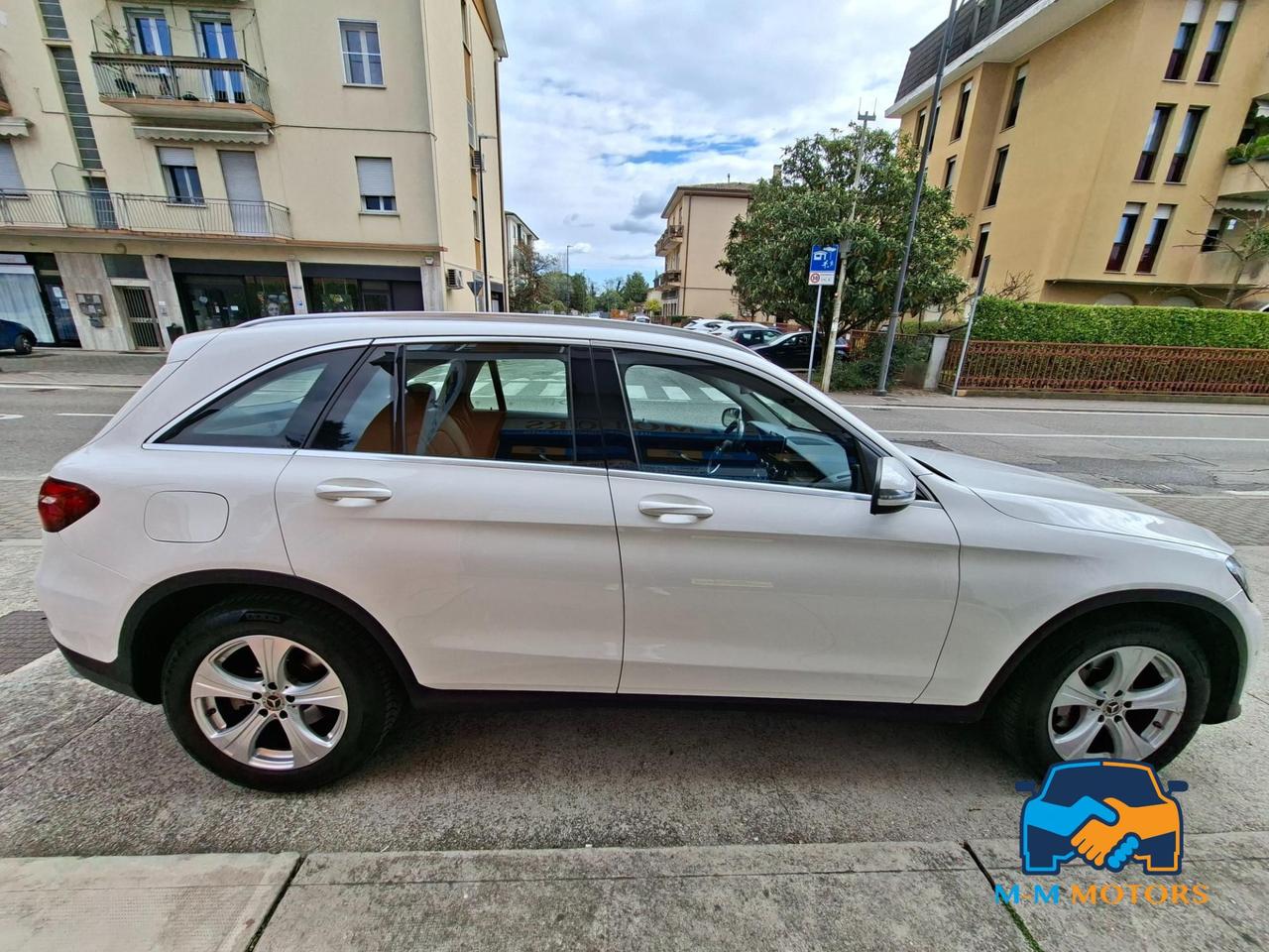 Mercedes-Benz GLC 220 D 4 MATIC premium + tetto apribile