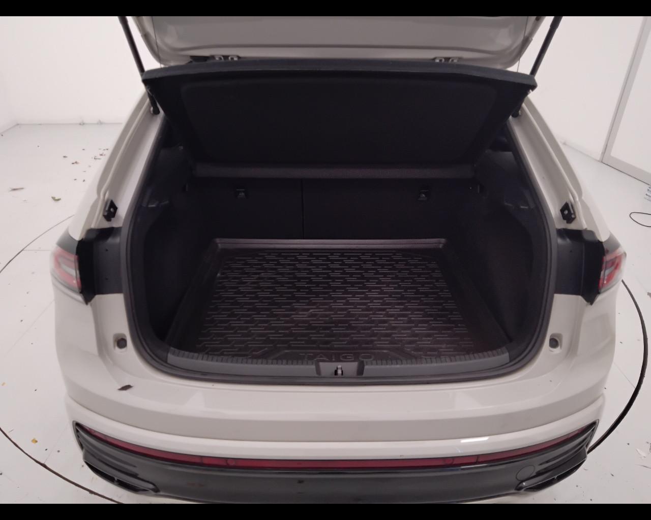 VOLKSWAGEN Taigo - Taigo 1.0 tsi R-Line 110cv