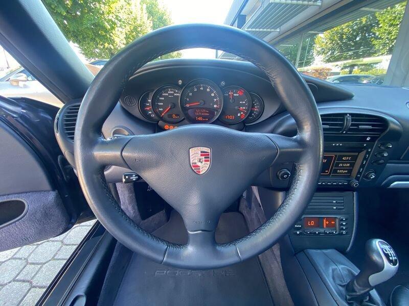 Porsche 911 911 Carrera cat Coupé 320 CV (996.2)