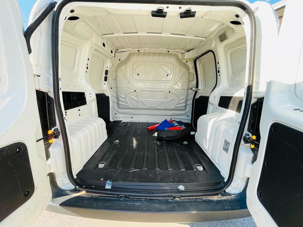 Fiat Fiorino 1.3 MJT 95CV SX