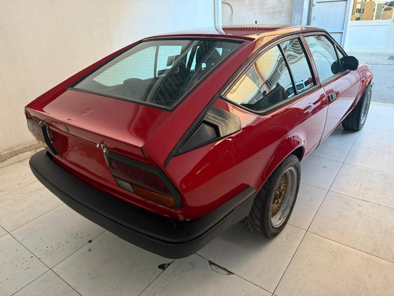 Alfa Romeo GTV BUSSO 2.5 V6