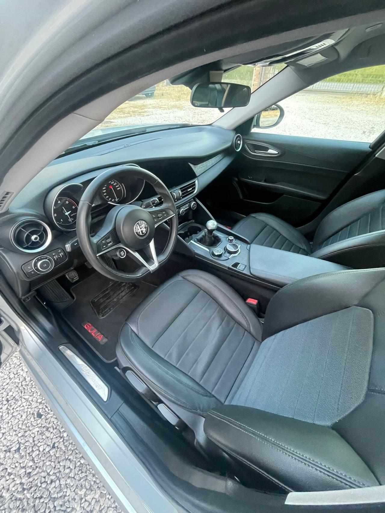 Alfa Romeo Giulia 2.2 Turbodiesel 150 CV