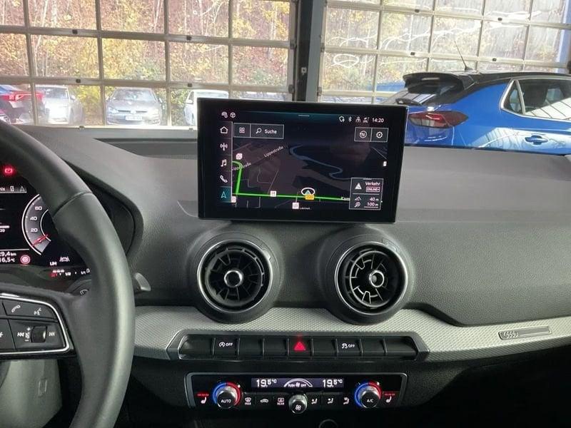 Audi Q2 1.5 35 TFSI BUSINESS ADVANCED S TRONIC LED PDC