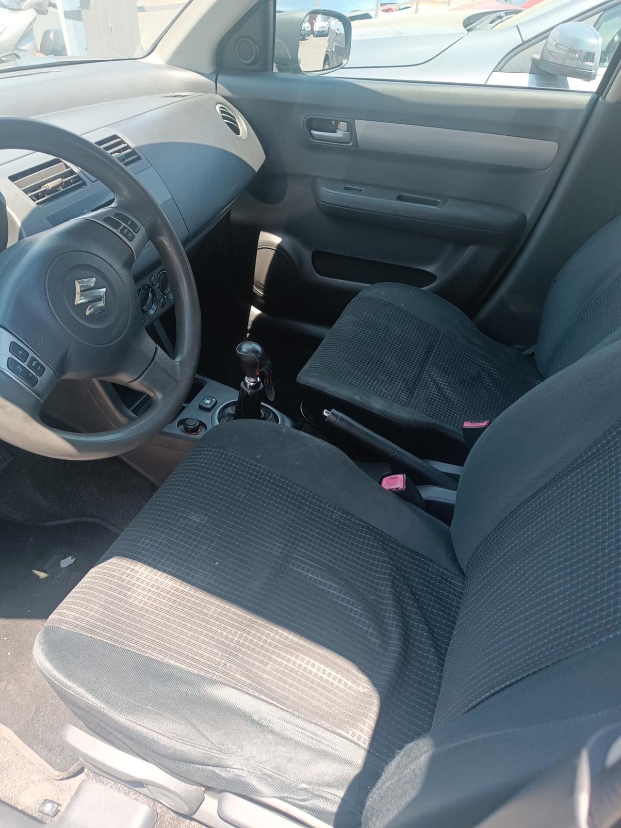 Suzuki Swift 1.3 5p. GL