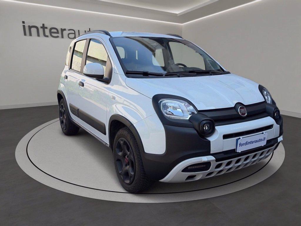 FIAT Panda 1.0 firefly hybrid Cross s&s 70cv del 2023