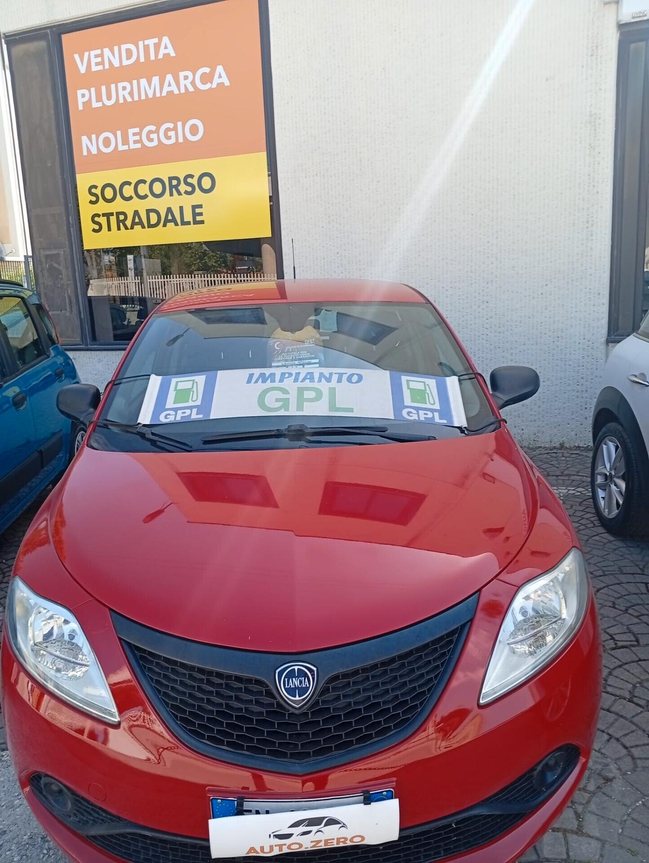 Lancia Ypsilon