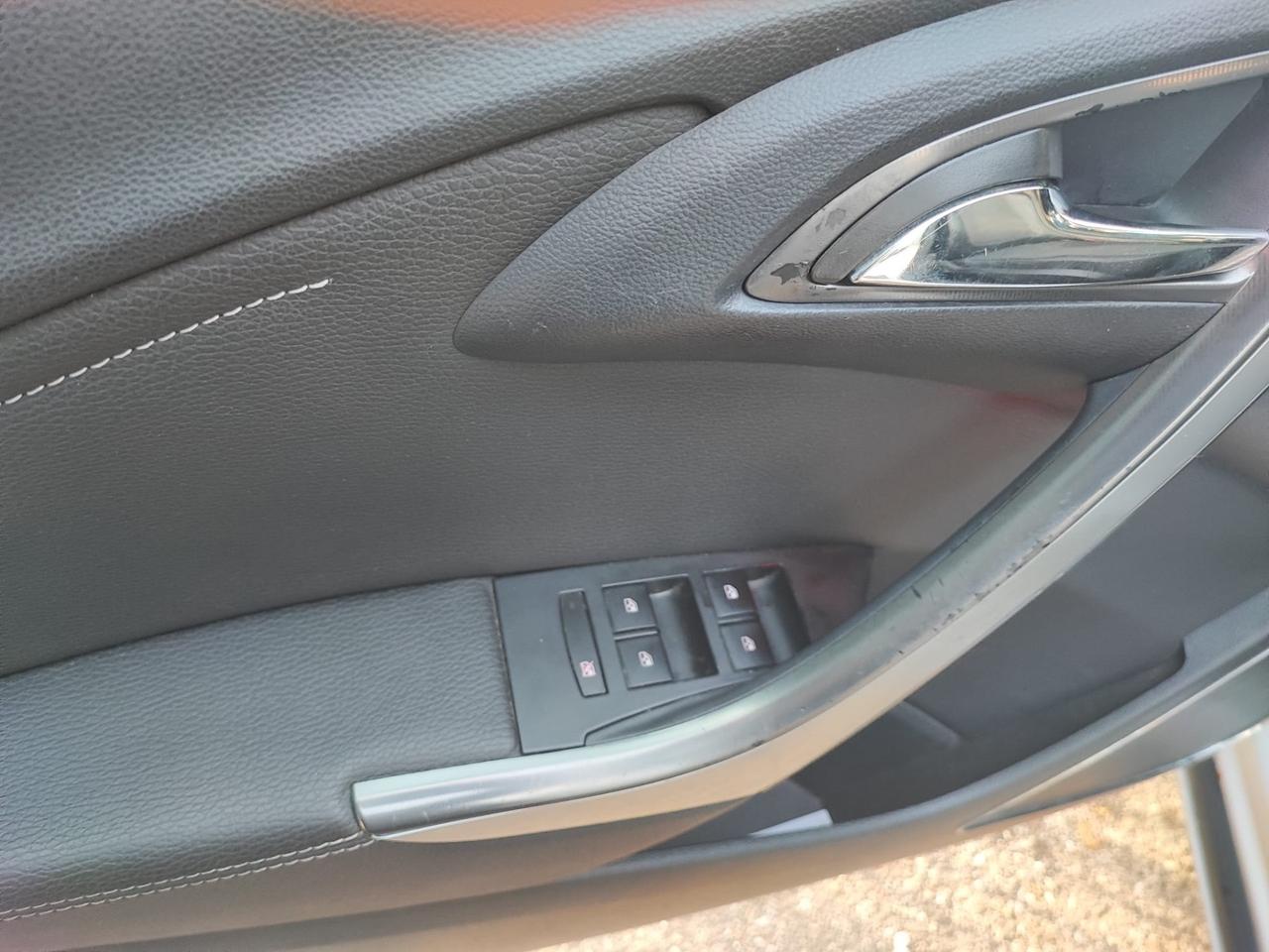 Opel Astra 1.7 CDTI 110CV Sports Tourer Cosmo