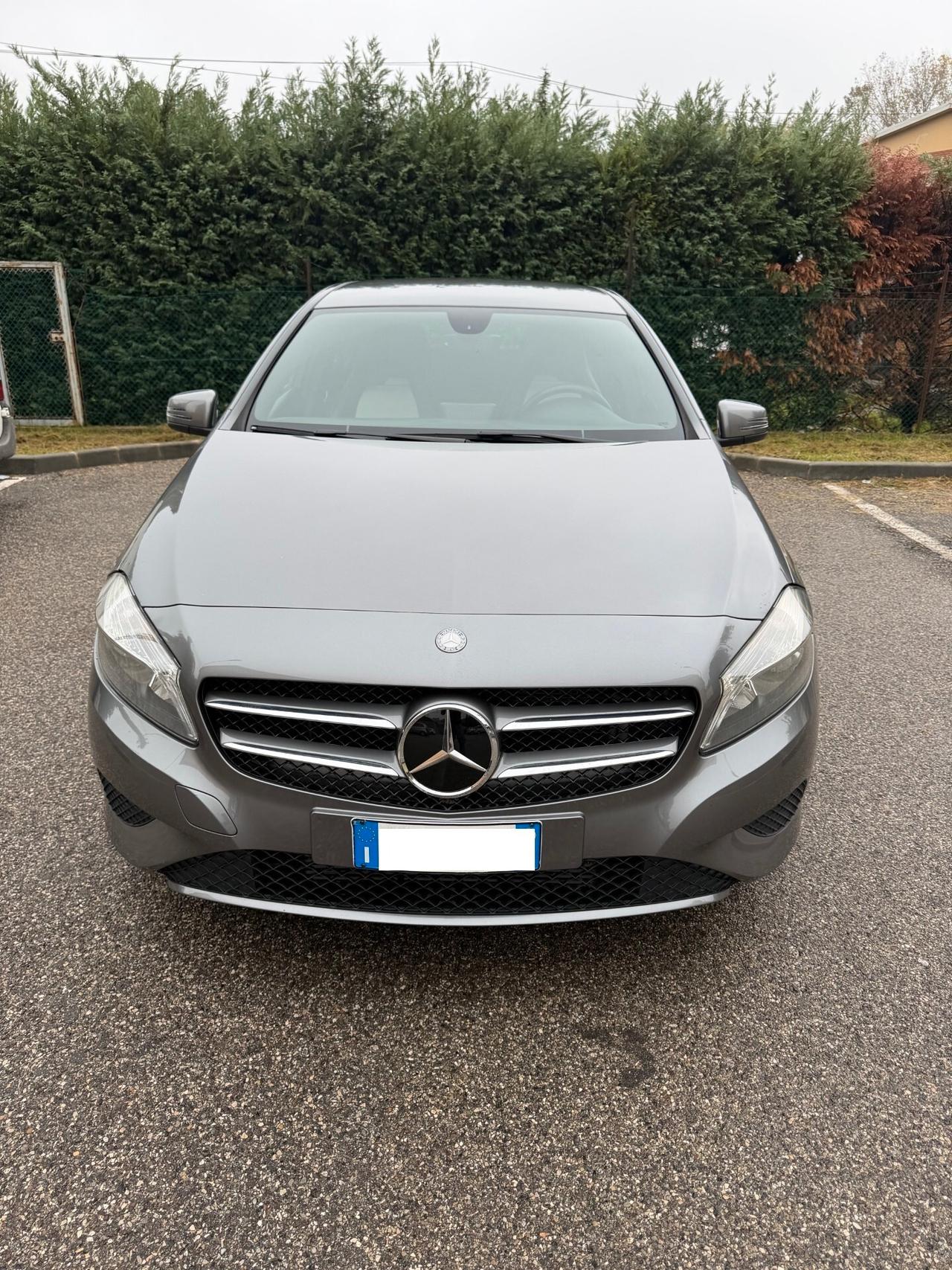 Mercedes-Benz A 180 cdi - NEOP. - 12 MESI DI GARANZIA -