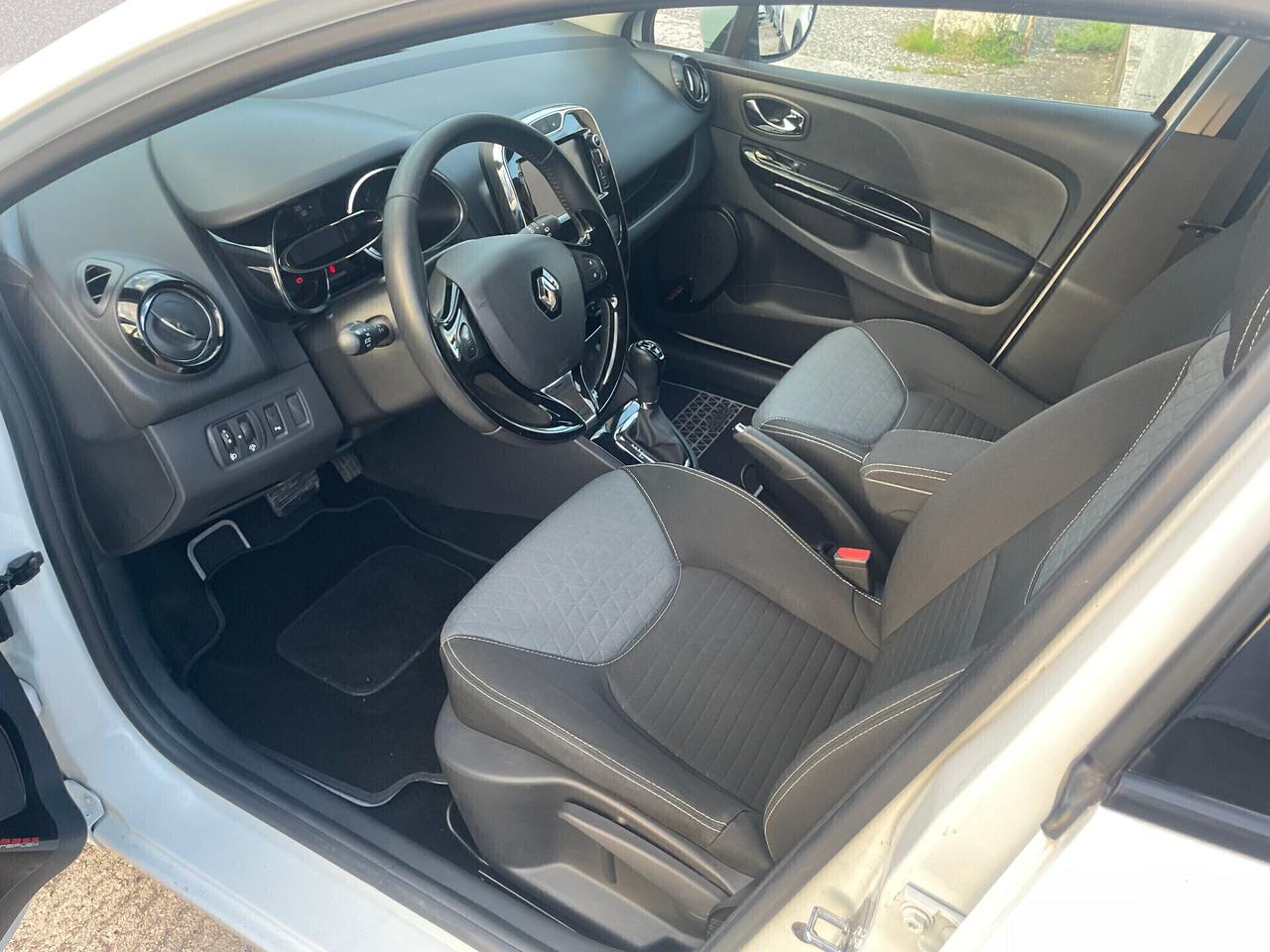 Renault Clio 1.5 dCi 8V 90CV CAMBIO AUTOMATICO