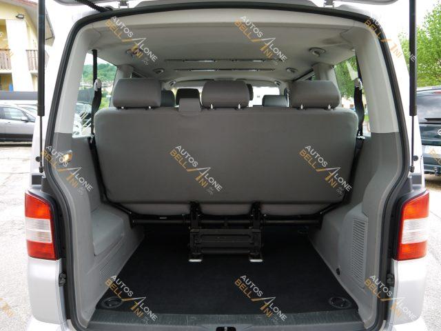 VOLKSWAGEN Caravelle 2.5 TDI/131CV 4motion 8 posti