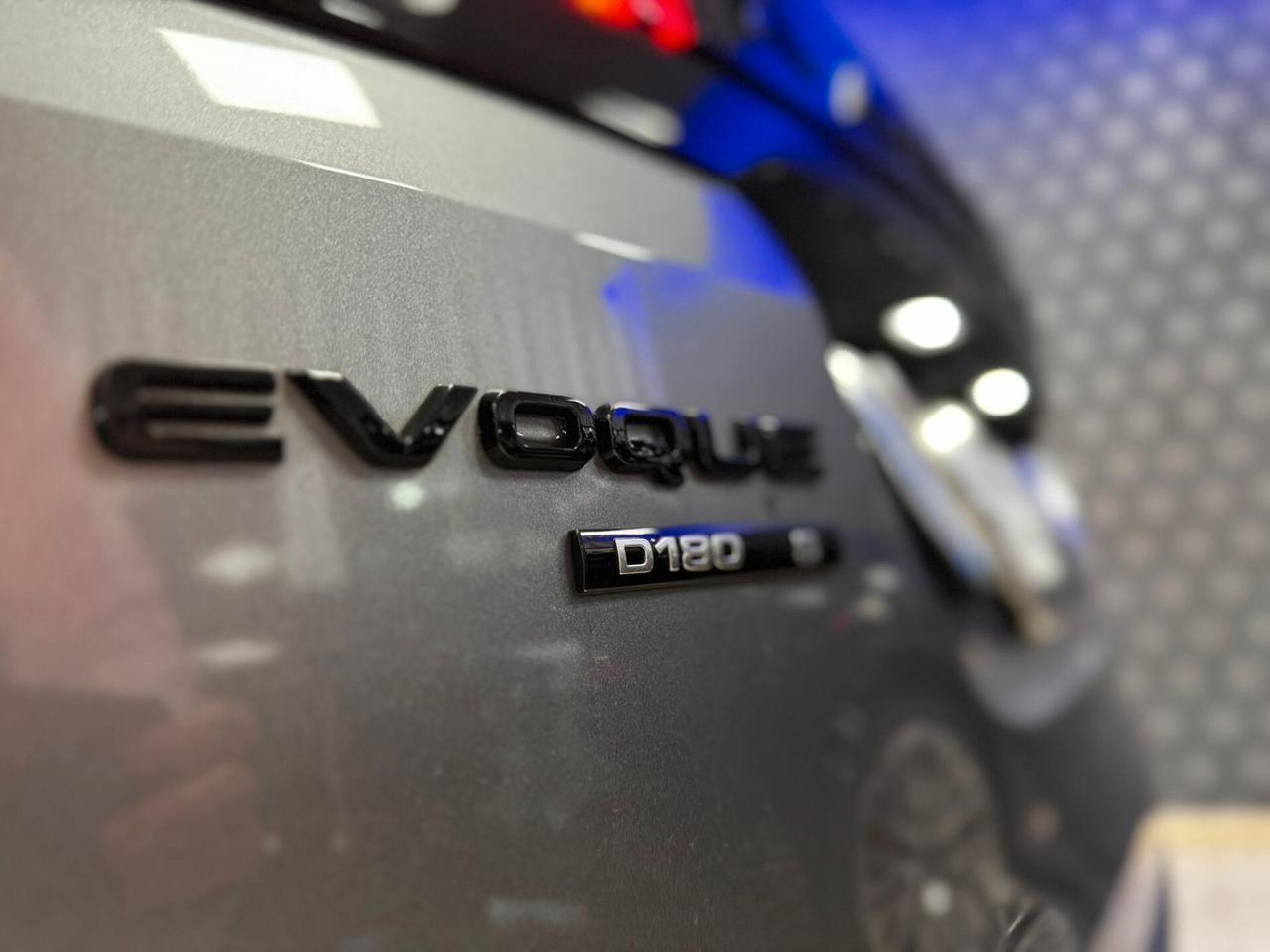 Land Rover Range Evoque 2.0D 150 CV R-Dynamic