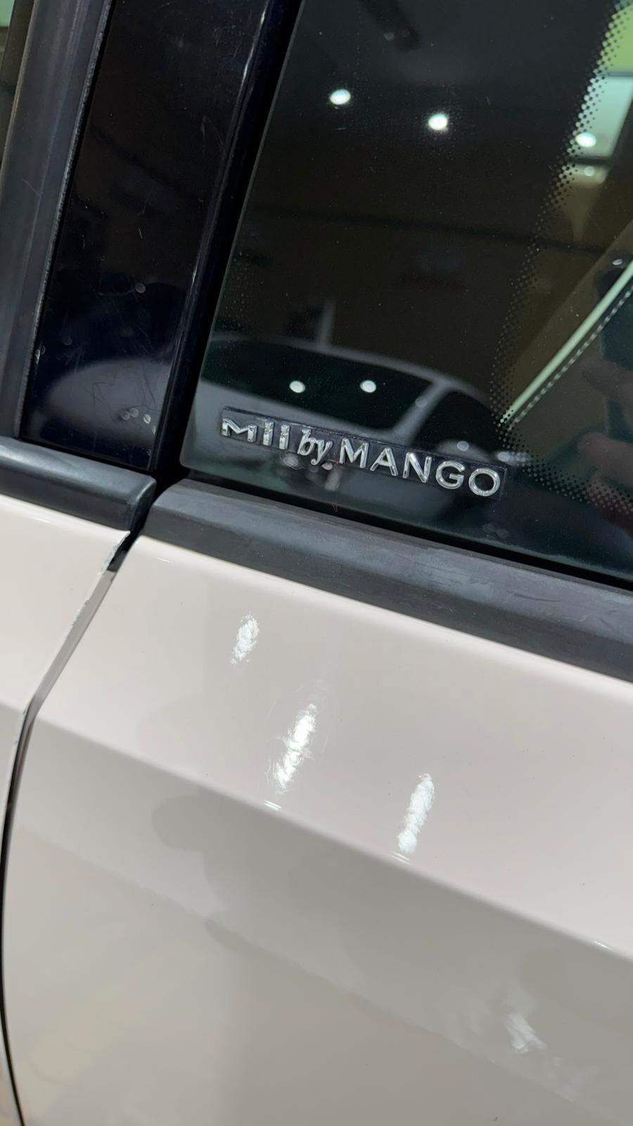 Seat Mii 1.0 68 CV 5 porte by Mango Nero Assoluto Ecofuel