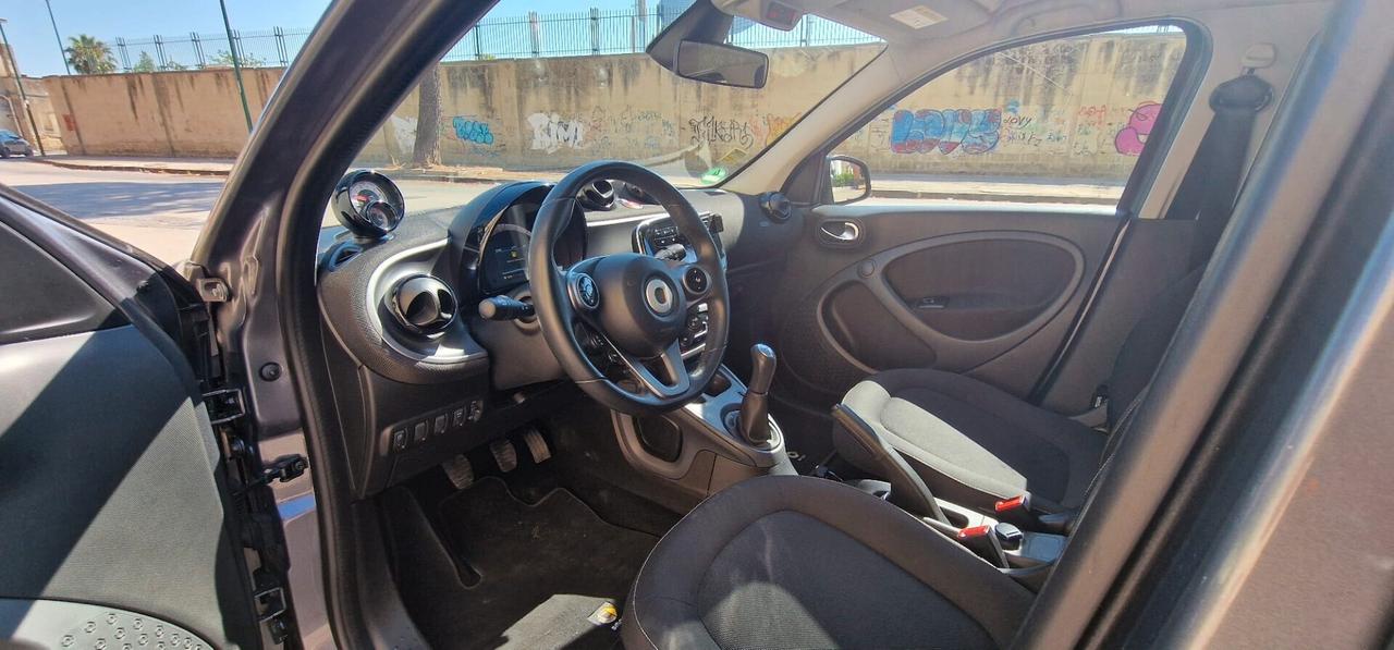Smart ForFour 1.0 Benzina 70CV Passion