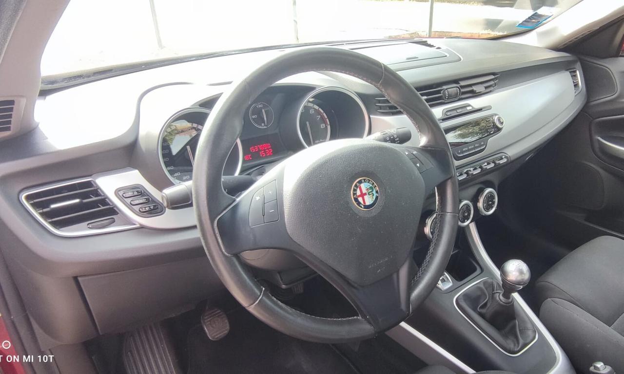 Alfa Romeo Giulietta 1.4 Turbo 105 CV Progression