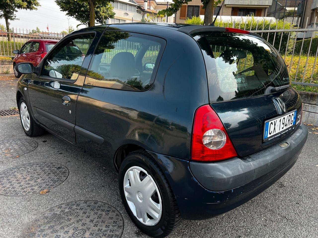 Renault Clio 1.2 16V cat 3 porte Confort Authentique