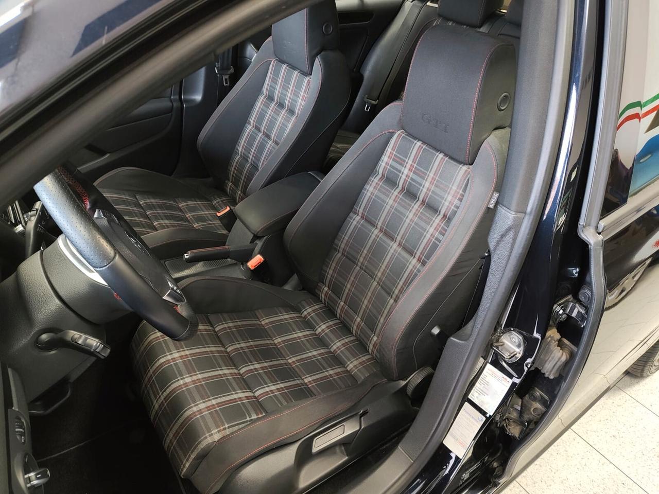 Volkswagen Golf GTI 2.0 TSI 5p. CAMBIO MANUALE