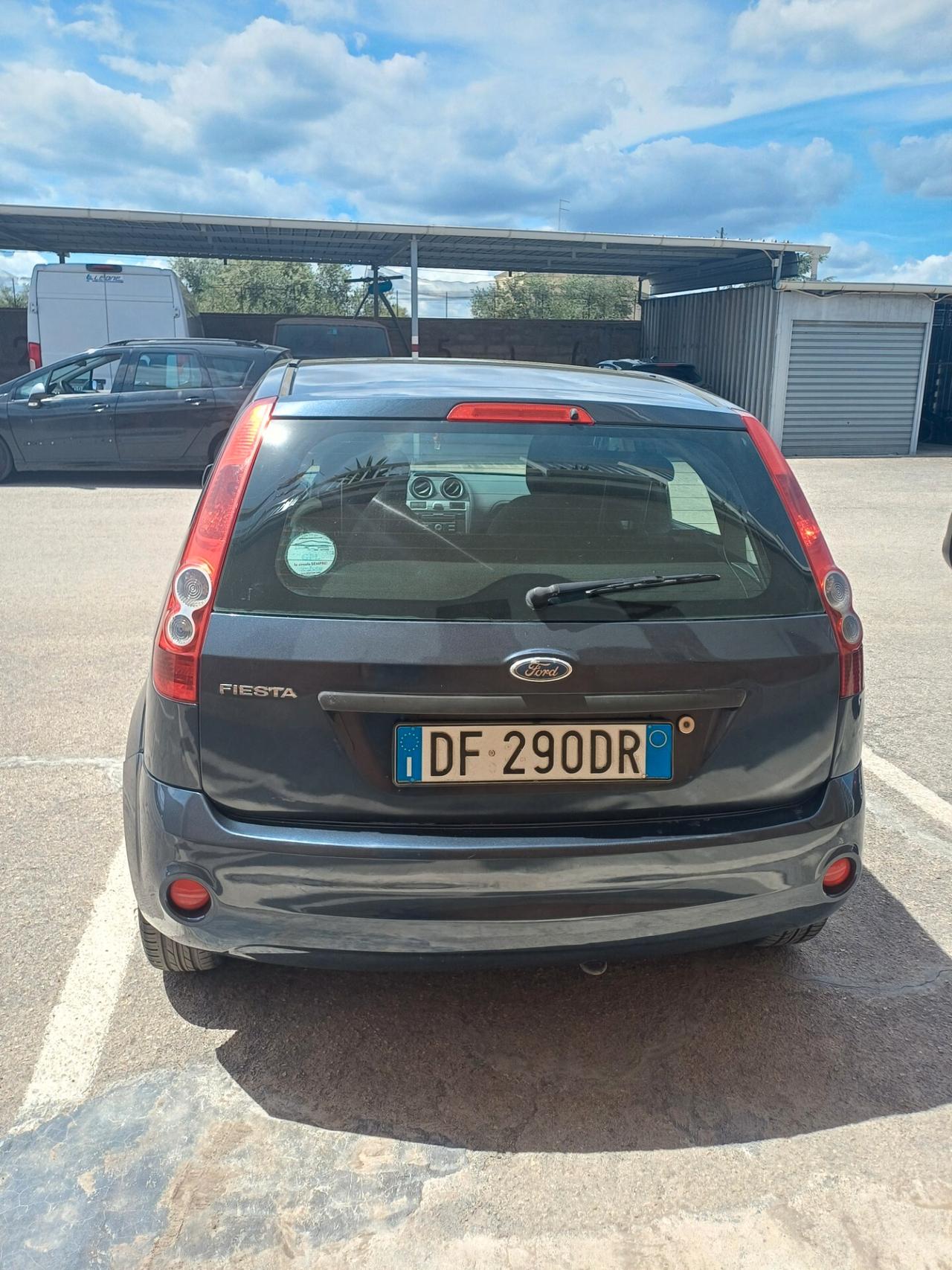 Ford Fiesta 1.4 TDCi 5p. Ghia