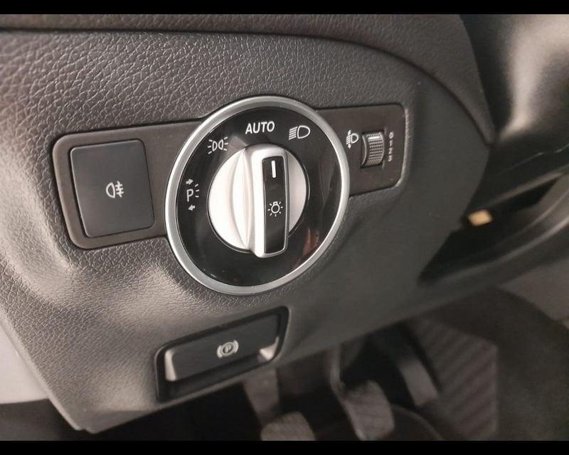 Mercedes-Benz CLA - C/X 117 Shooting Brake 180 d Sport FL