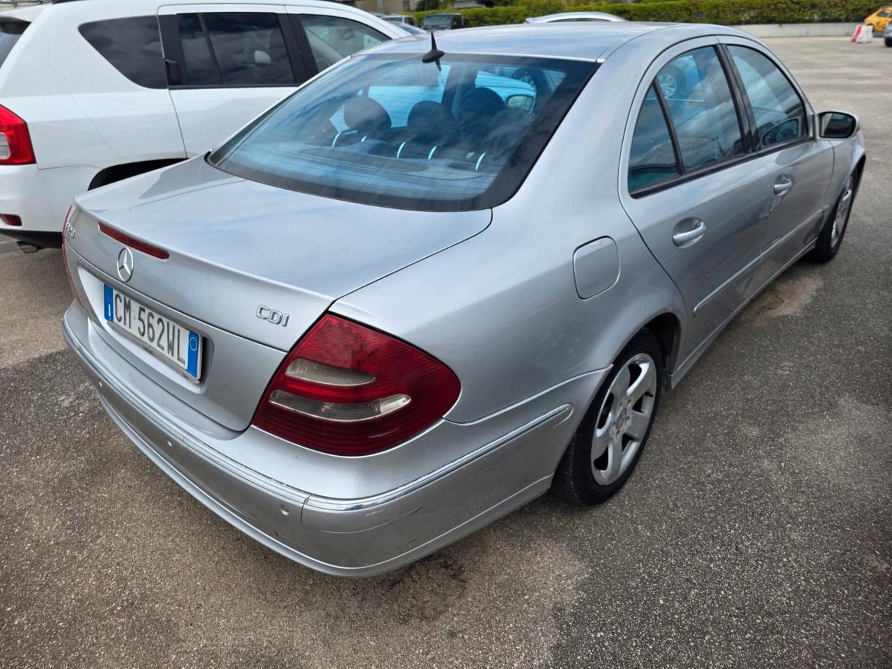 Mercedes-benz E 320 CDI cat *Avantgarde*